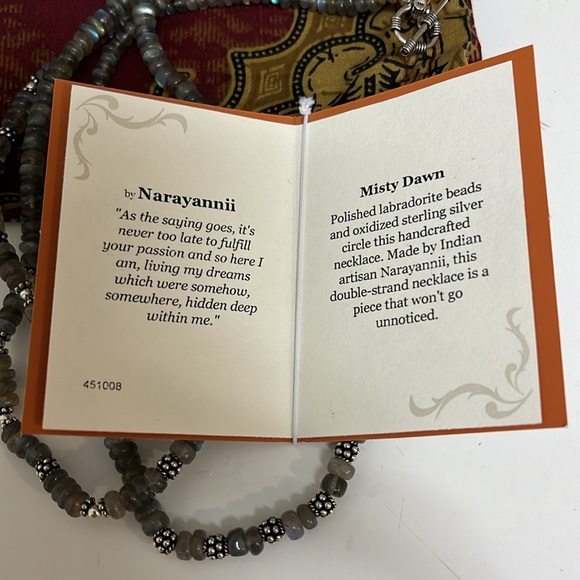 Gorgeous necklace - Picture 2 of 3